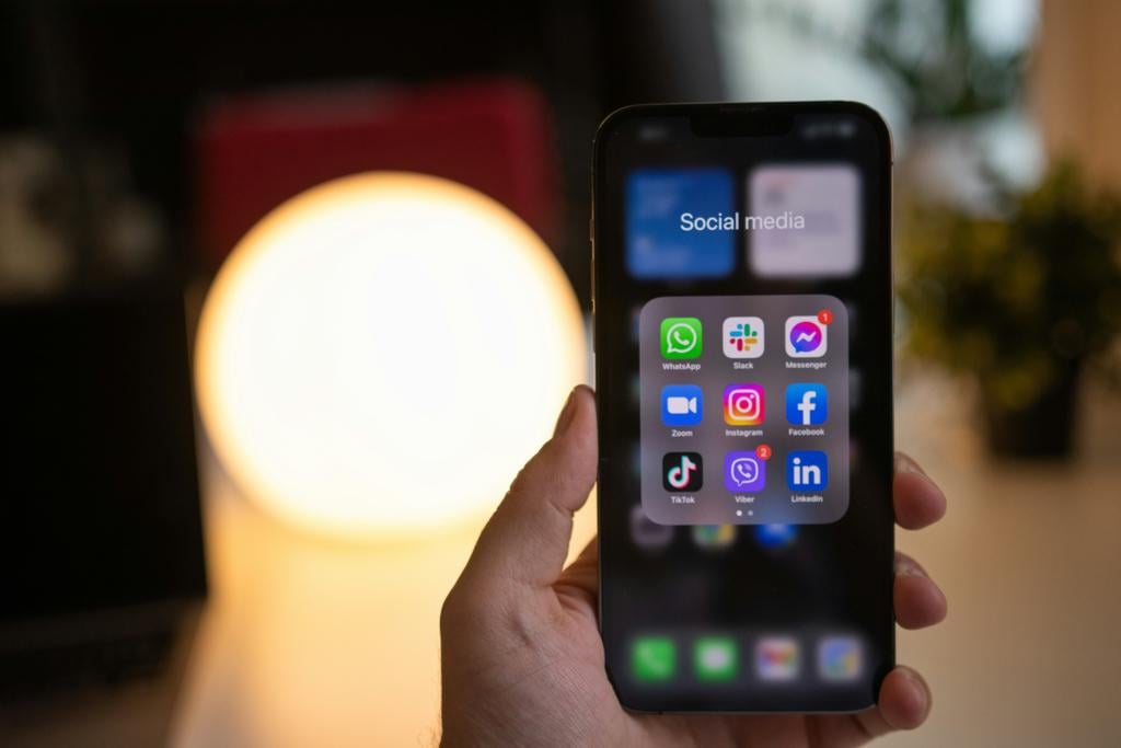 Romanians are the European champions in information on TikTok. At the same time, most Romanians think they recognize disinformation when they see it