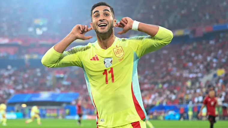Spain vs. Bulgaria lineups: Predicted starting XI, team news, rosters, match details Ferran Torres the latest injury image