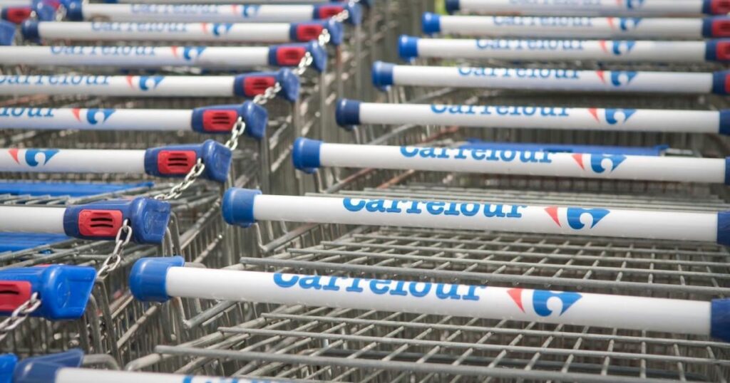 The Carrefour group wants to withdraw from Romania, after 24 years of presence on the market