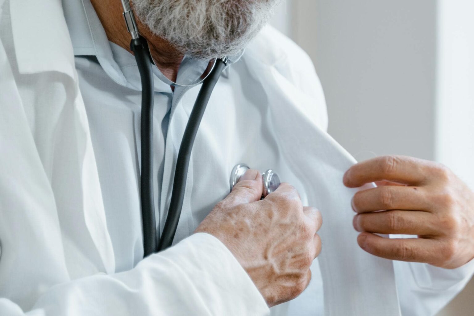 Switzerland’s family-doctor shortage continues to worsen
