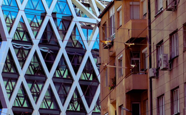 Bulgaria: Bulgarians Take on Record Property Loans Ahead of Eurozone Entry