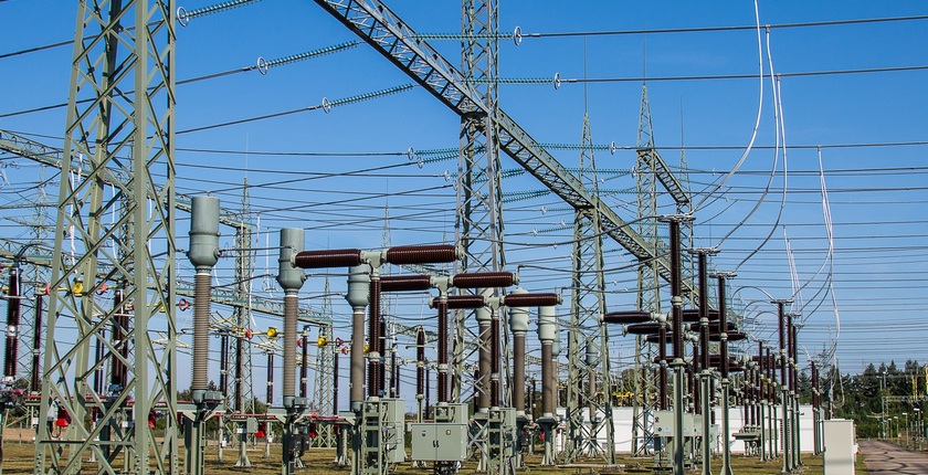 Romanian power distributor Electrica to build 15 battery systems totaling 1 GWh Romanian power distributor Electrica to build 15 battery systems totaling 1 GWh