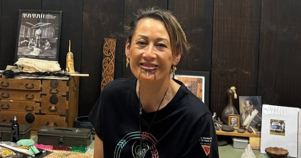 Victoria Police officer becomes first with moko kauae