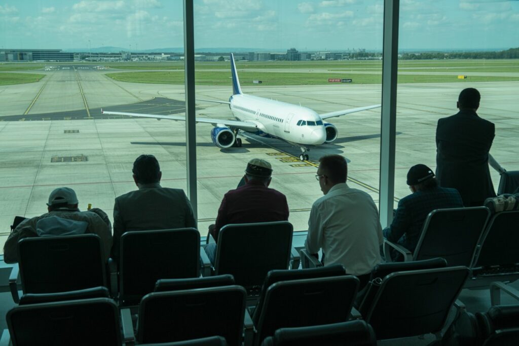 Travel disruptions in italy as over 40 flights are cancelled including ryanair, british airways, easyjet, and vueling affecting routes to brussels, london, barcelona, paris, and more - new update