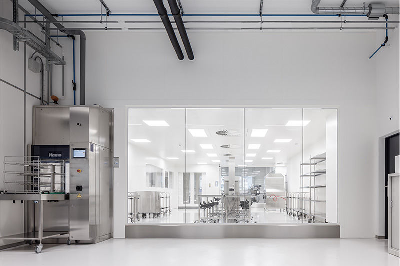State-of-the-art cleanroom fit-out for Thommen Medical in Switzerland