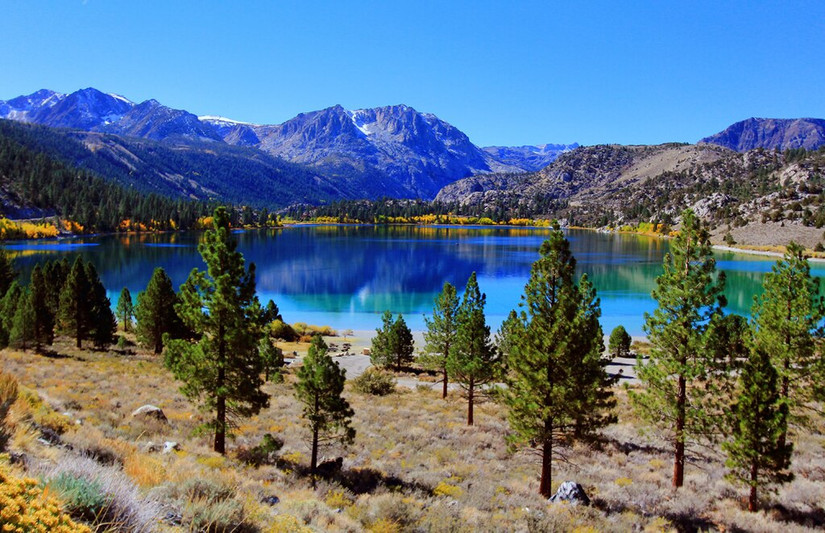 Stunning June Lake in the Fall