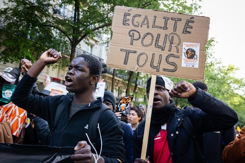 A United Nations committee accuses France of “serious and systematic” violations of the rights of unaccompanied minors