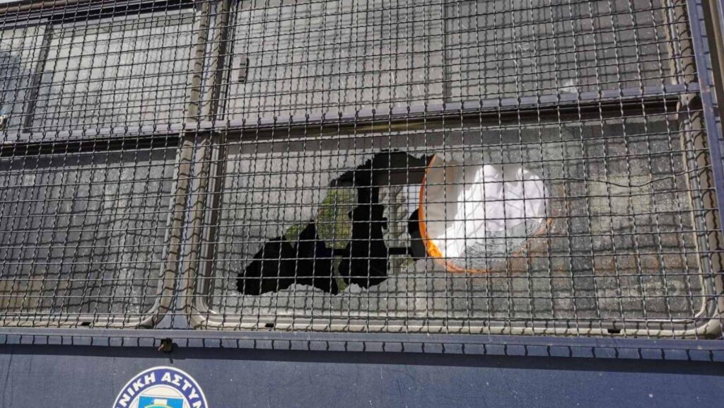 Dead MAT police officer with a gunshot wound - He allegedly committed suicide with his service weapon.