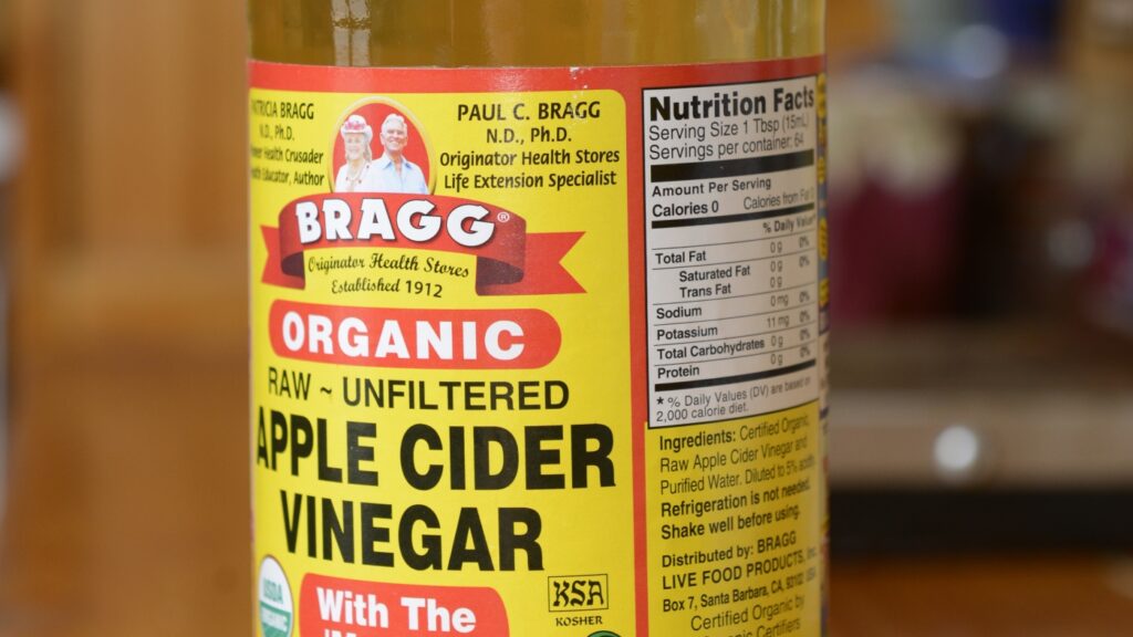 Apple cider vinegar weight loss study retracted : NPR