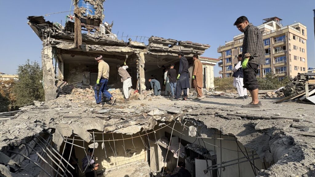 Afghanistan and Pakistan are going to Turkey for crisis talks