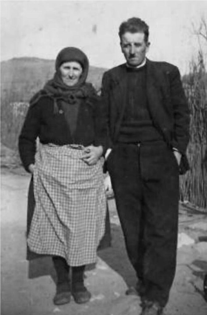 Mill memory of the archive - a photo of our loved ones for a while. Spouses Krustyo (1909-1961) and Magdalen (1910-2000) Popovi.