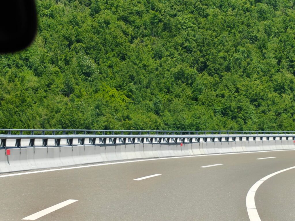 The R6 (🇽🇰 Kosovo) towards Pristina