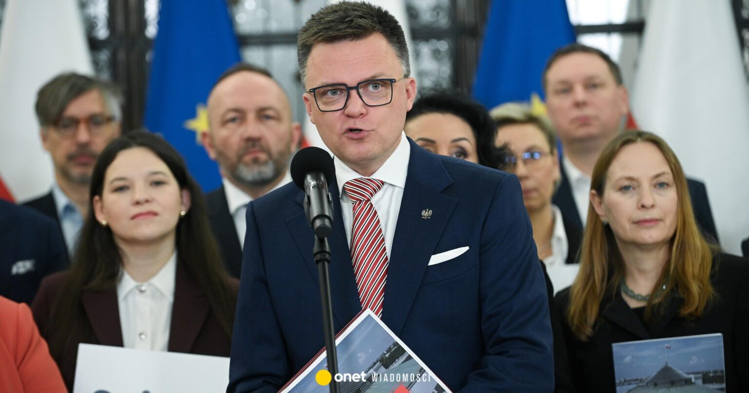 Szymon Hołownia signed his resignation as Speaker of the Sejm. "I would like to thank everyone very much"