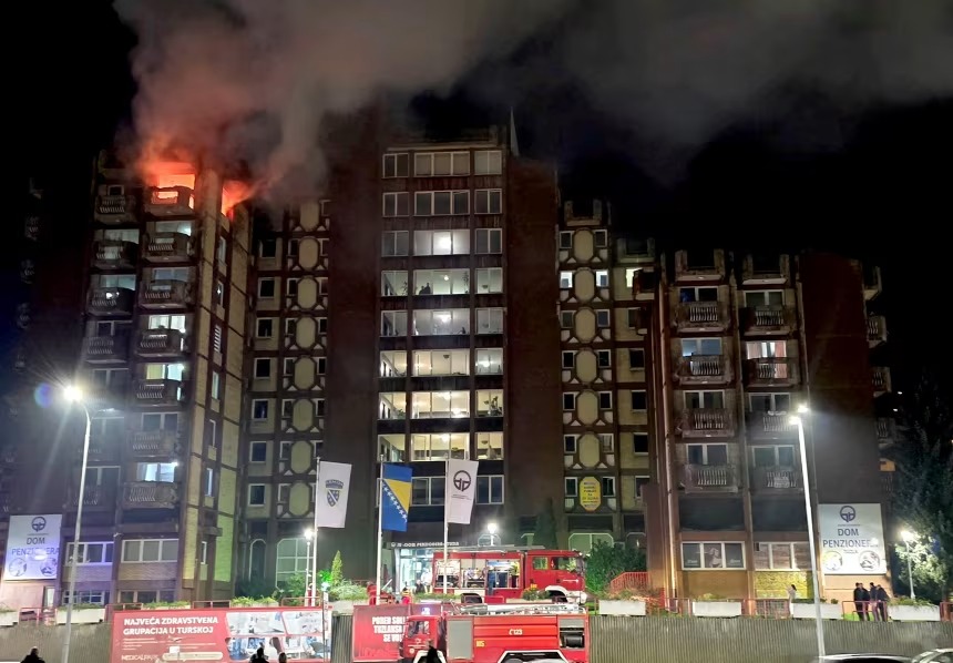 11 die in fire at retirement home in Bosnia