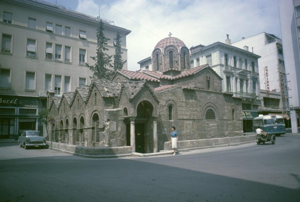 Kapnikarea, 1962