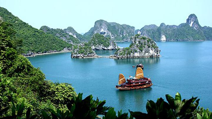 Are You Sure?! Here's Two Iconic Destinations in Switzerland and Vietnam