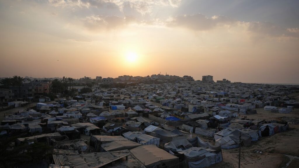 Israel returns bodies of 15 Palestinians to Gaza