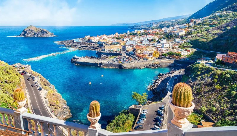 Three dead, 15 injured as powerful waves hit Spain’s Tenerife Island