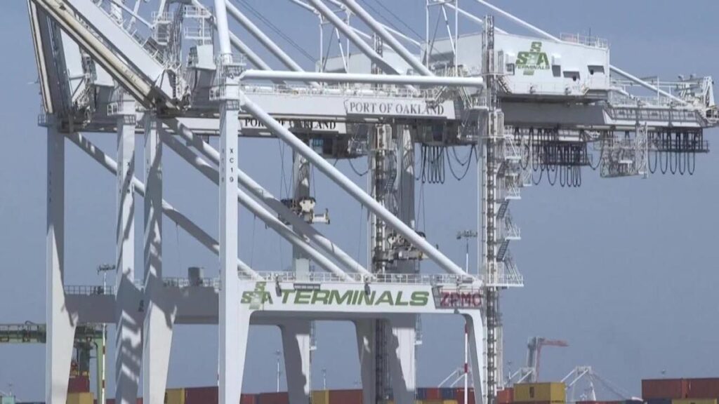 Switzerland wins US tariff rate cut, pledges large US investments