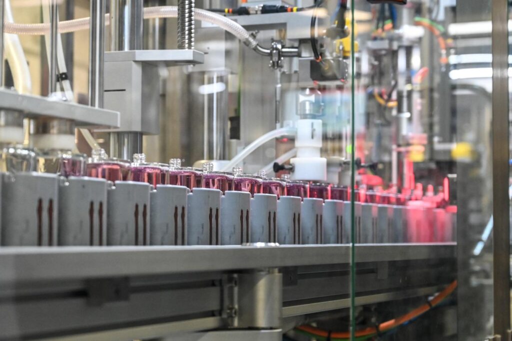 L'Oréal boosts production capacity in France to make the most of the perfume boom
