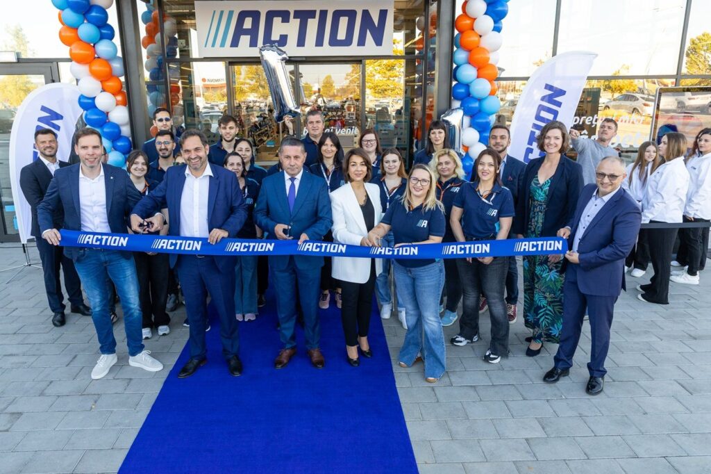 Action reaches milestone: 100 stores in Spain