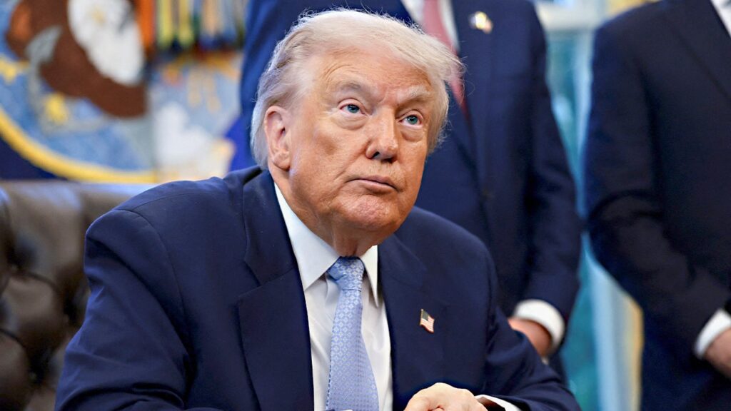 Graham warns Congress not to 'screw this up'; Russia sanctions bill hangs in balance