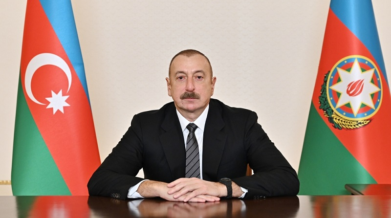 President Aliyev congratulates chairman of Bosnian Presidency on national holiday