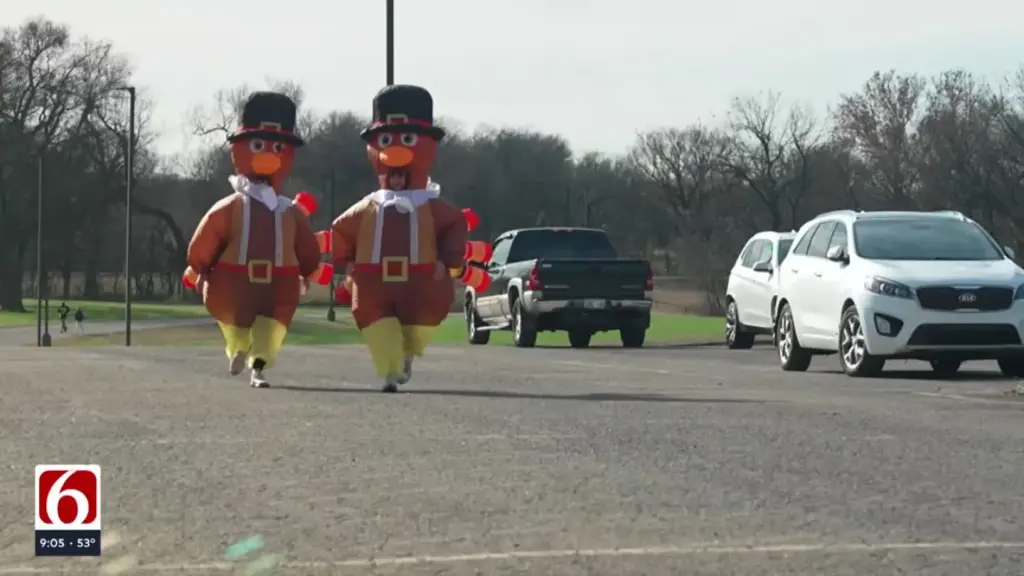 First-ever turkey trot at Adventist Fellowship in Tulsa helps feed the community