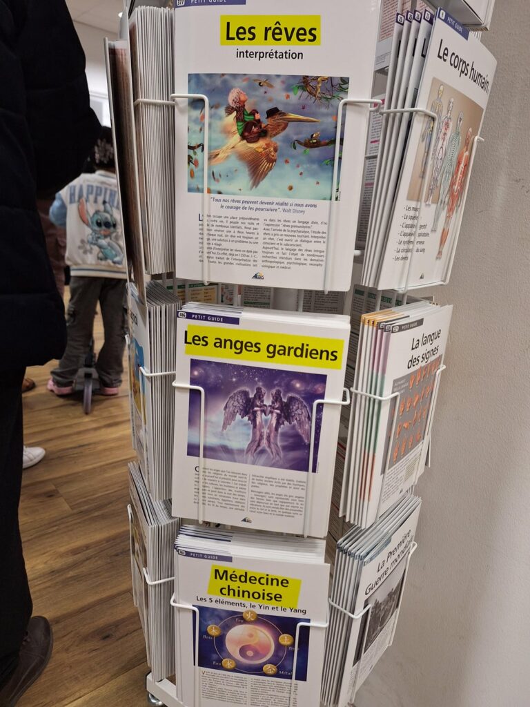 La Poste offers for sale educational sheets from the “Little Guide” promoting, among other things, sophrology, lithotherapy, homeopathy and even Chinese medicine... insidiously elevated to the rank of sciences, alongside the human body, foreign languages ​​or the history of France.