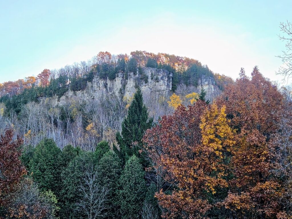 Lovely fall hike in Kelso Conservation Area