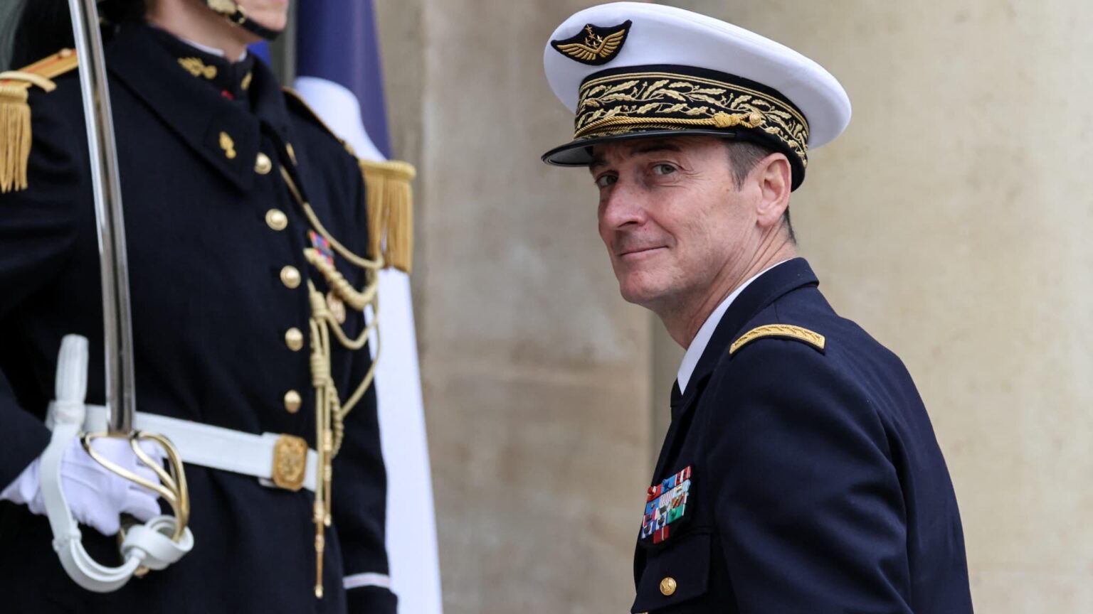 “We must accept losing our children”: the shocking remarks of the chief of staff of the armed forces provoke numerous criticisms