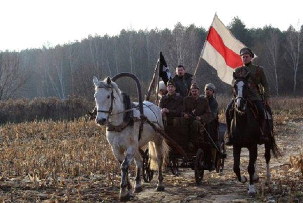On November 27, 1920 the Slutsk uprising began: local Belarusian units, loyal to the Belarusian People’s Republic, rose against Bolshevik rule in an attempt to restore an independent Belarus. Despite initial resistance and some successes, the uprising was suppressed by late December 1920.