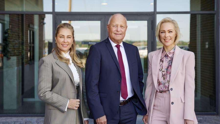 Historic rubbish case for the billionaire: Østergaard's companies reported to the police for war crimes
