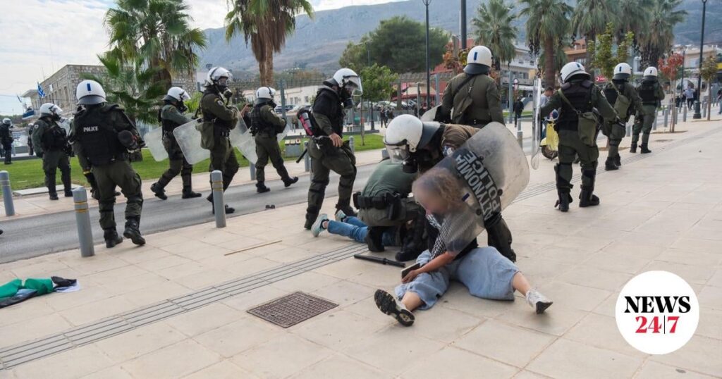 Chania: Protest against the "Crown Iris" cruise ship [Χημικά, κρότου λάμφης και προσαγωγές από τις δυνάμεις καταστολής στην διαμαρτυρία ενάντια στην άφιξη του ισραηλινού κρουαζιερόπλοιου Crown Iris]