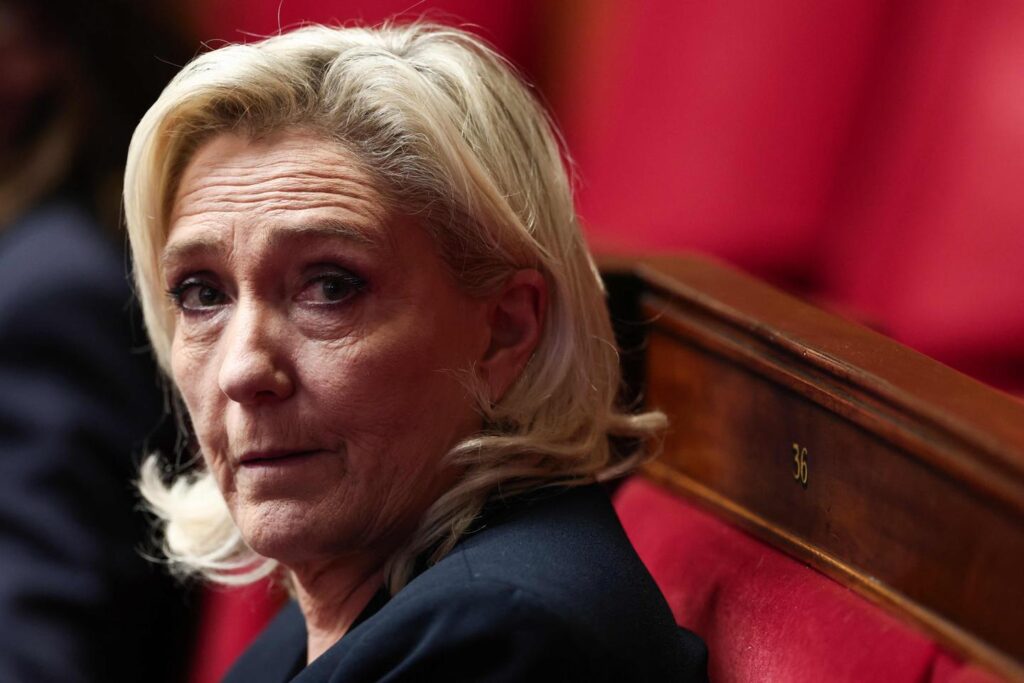 Confirmation of the automatic resignation of Marine Le Pen from her mandate as departmental councilor