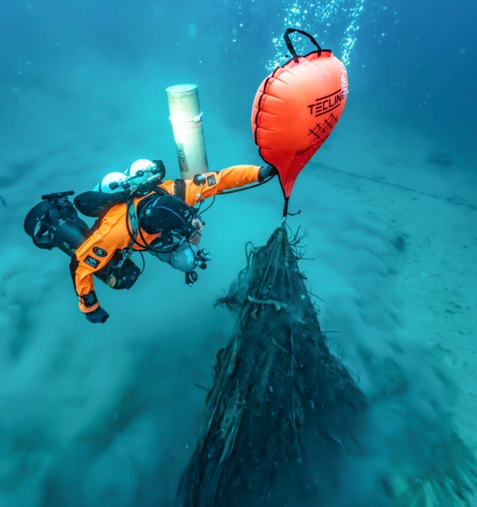 Ghost net-lifting (Michael Westreicher)