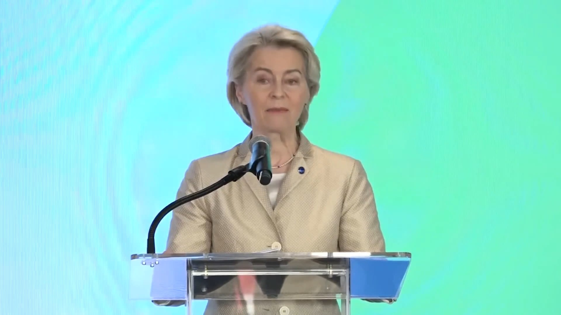 <p>Ursula von der Leyen, President of the European Commission, tells delegates in New York that she'd been inspired by Australia's move to ban social media.</p>