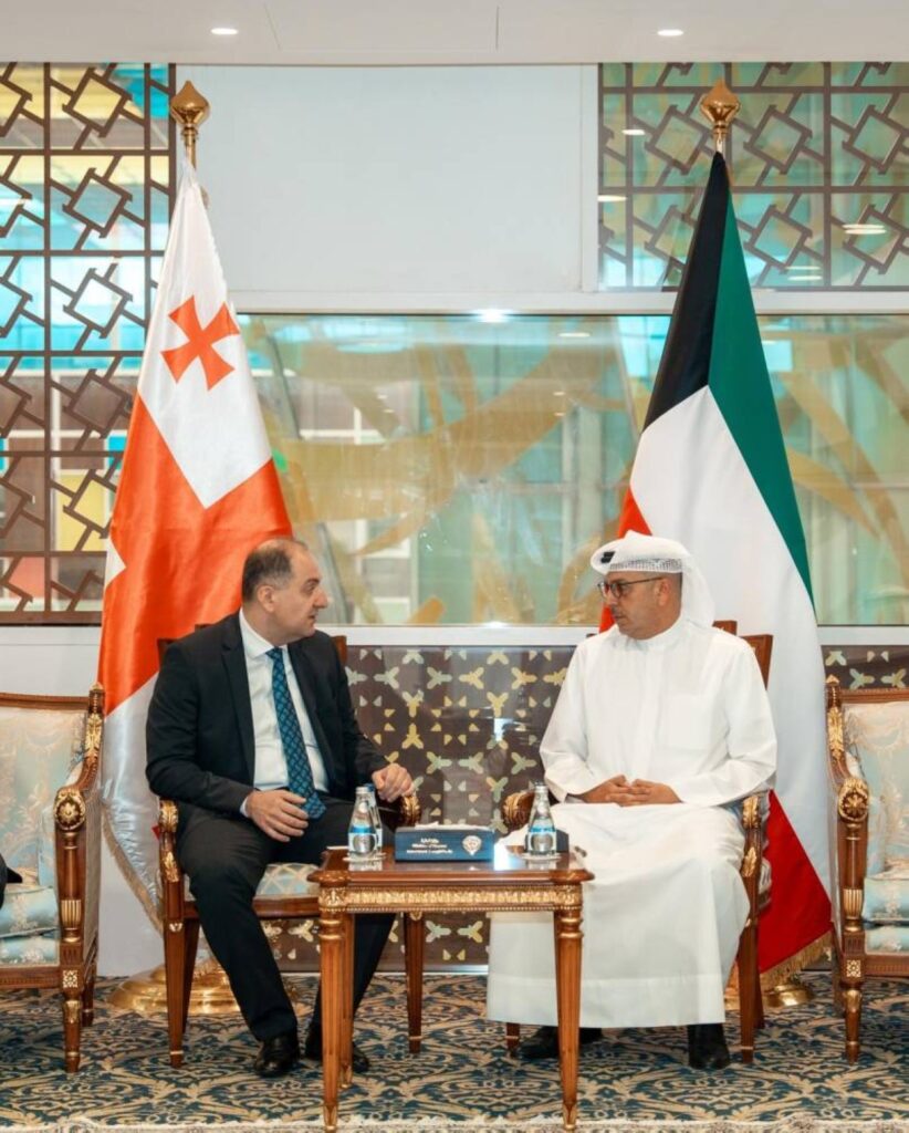KUWAIT: Dr Subaih Al-Mukhaizeem with the Ambassador of the Republic of Georgia Noshrevan Lomatadidze. – KUNA