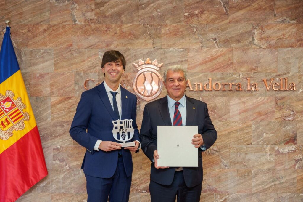 President Laporta attends the reinauguration of the ‘Gol’ sculpture in Andorra la Vella President Laporta attends the reinauguration of the ‘Gol’ sculpture in Andorra la Vella