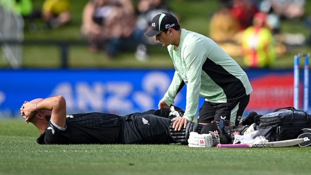 Black Caps v West Indies: New Zealand face anxious wait over Daryl Mitchell injury