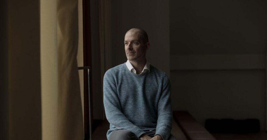 Priest: The Norwegian Church should apologize to LGBTQ+ people - In a time when LGBTQ+ people are increasingly losing basic rights and are exposed to violence and stigmatization - often in the name of Christianity - we as a Norwegian church must take the lead and oppose this trend
