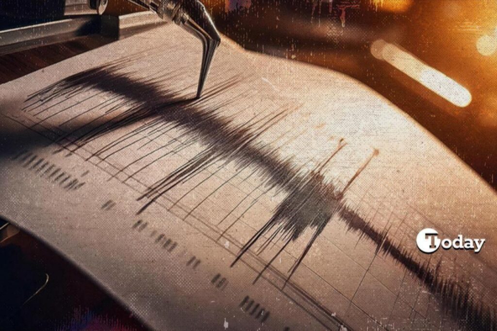 A seismometer printing line records earthquake tremors on white paper. (Photo collage by Türkiye Today team)