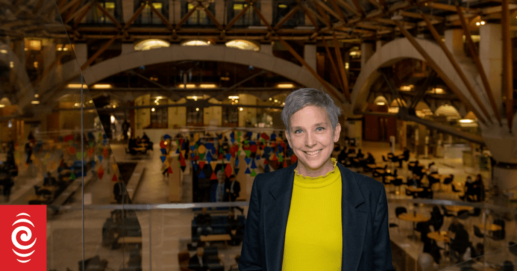 Sea level rise 'a very complicated area of science', renowned climate scientist says