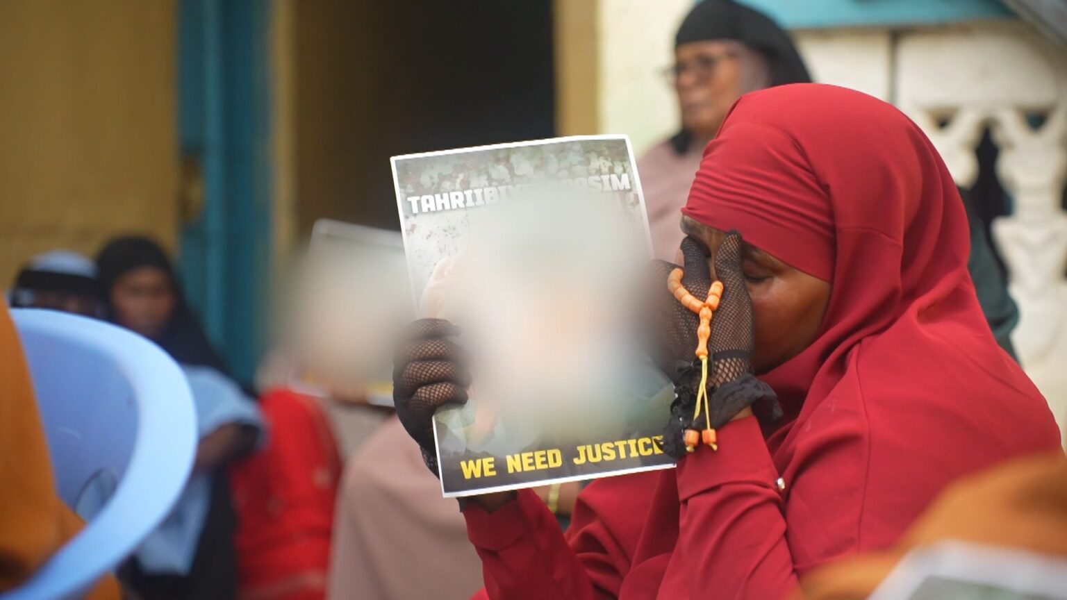 Families hunt smuggler after Somalis disappear on deadly route to Spain – Channel 4 News