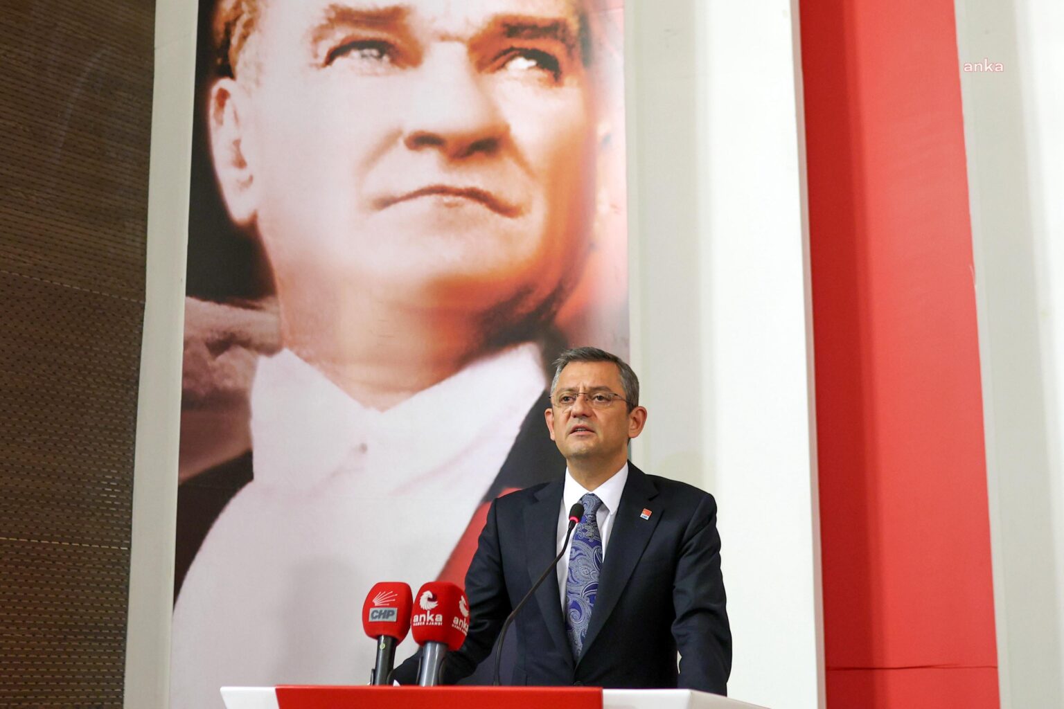 The files of Özgür Özel and 10 MPs were brought to the Turkish Grand National Assembly to lift their immunity.