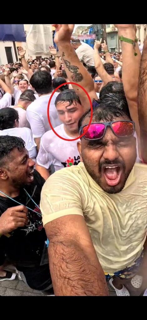 La Tomatina (tomato festival) Buñol is a tourist scam
