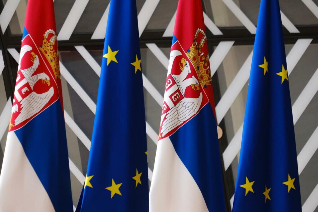 Actual pace of reform implementation significantly slowed, avoid anti-EU rhetoric