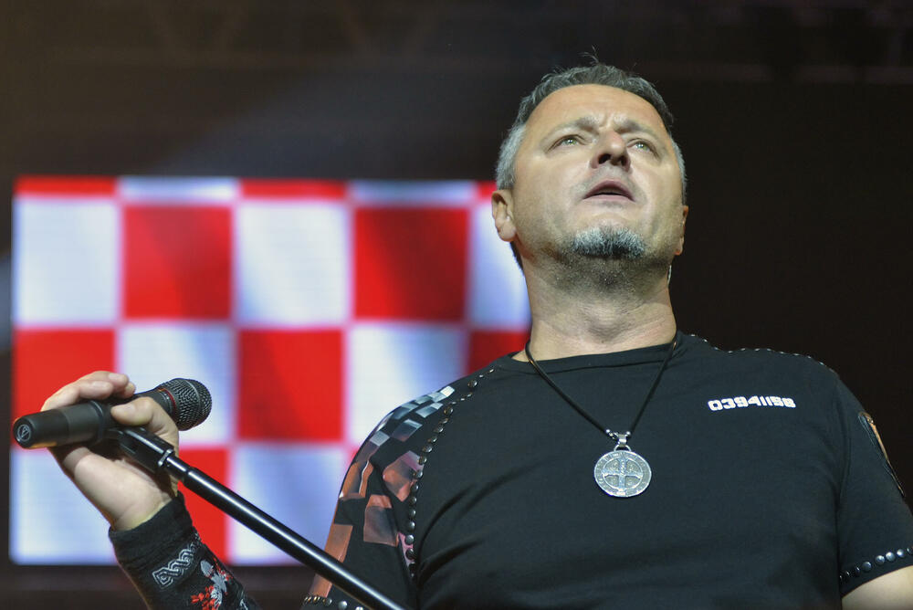 Radicalization started with Thompson's concert