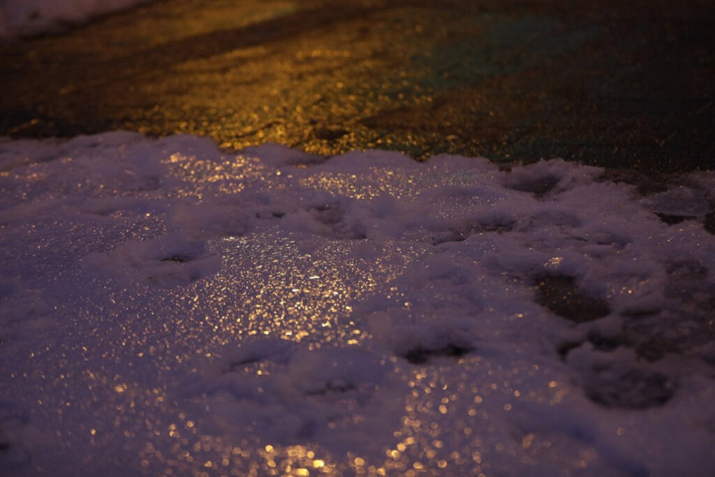 Freezing rain in Latvia triggers surge in injuries, travel disruption