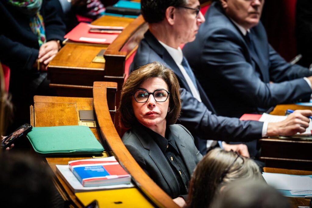 Rachida Dati’s animosity towards public broadcasting, “an unprecedented attitude for a minister of culture”